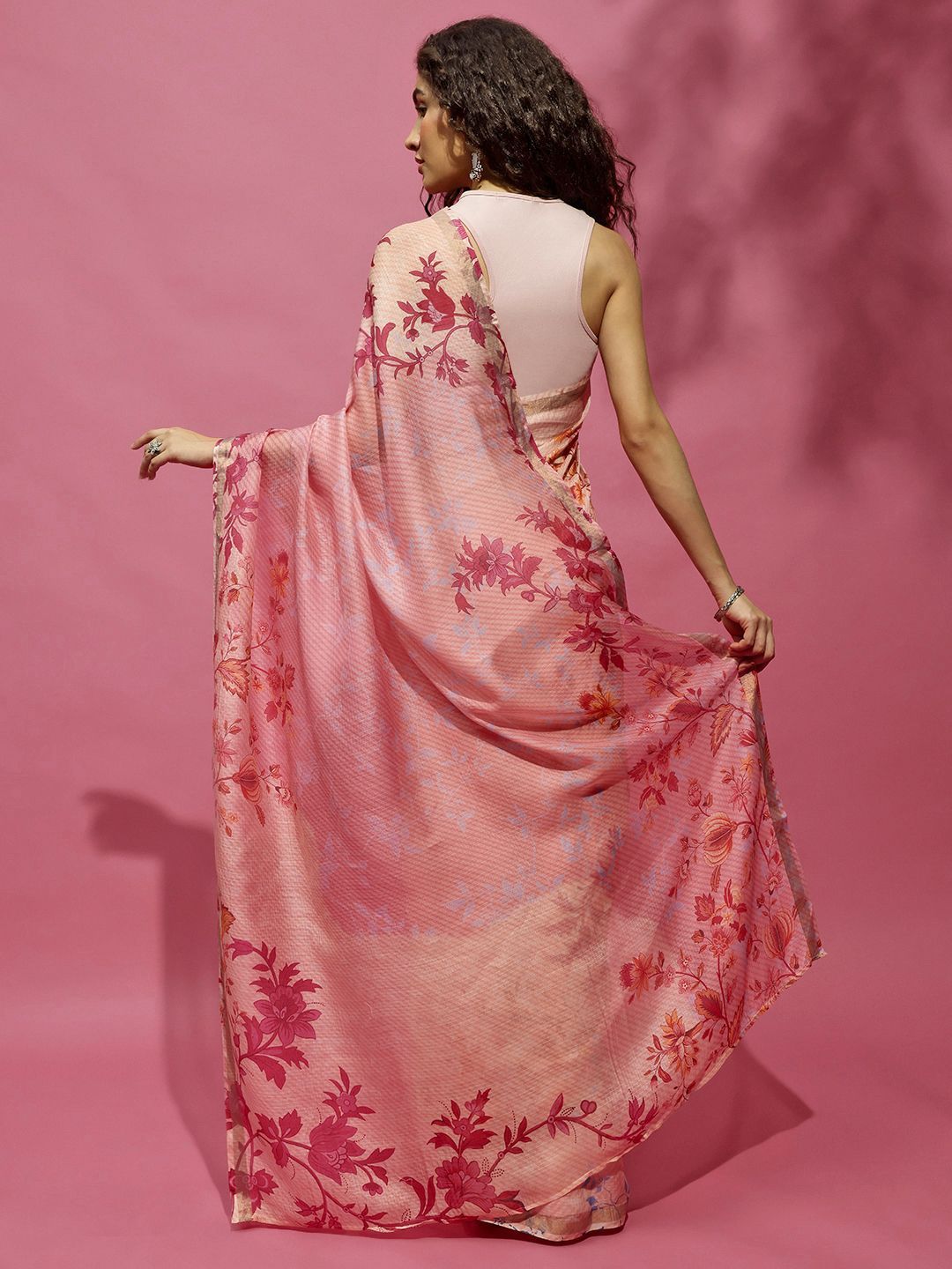 navyasa by liva Floral Printed Saree - Image 3