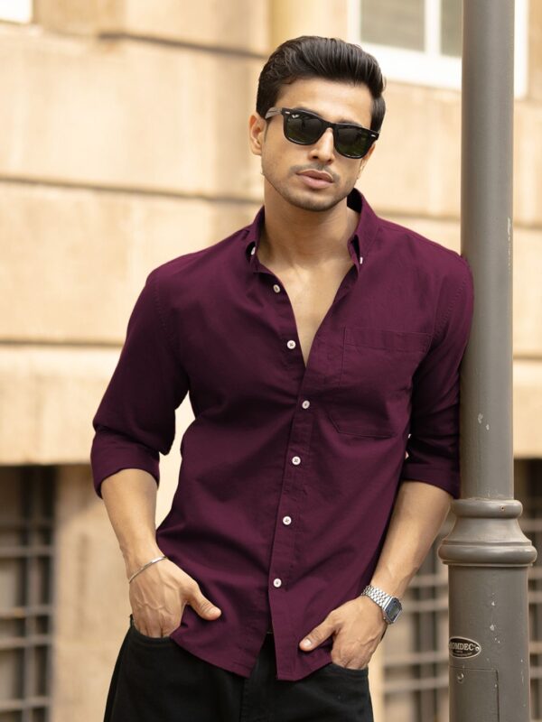 Powerlook Men Button-Down Collar Solid Cotton Casual Shirt
